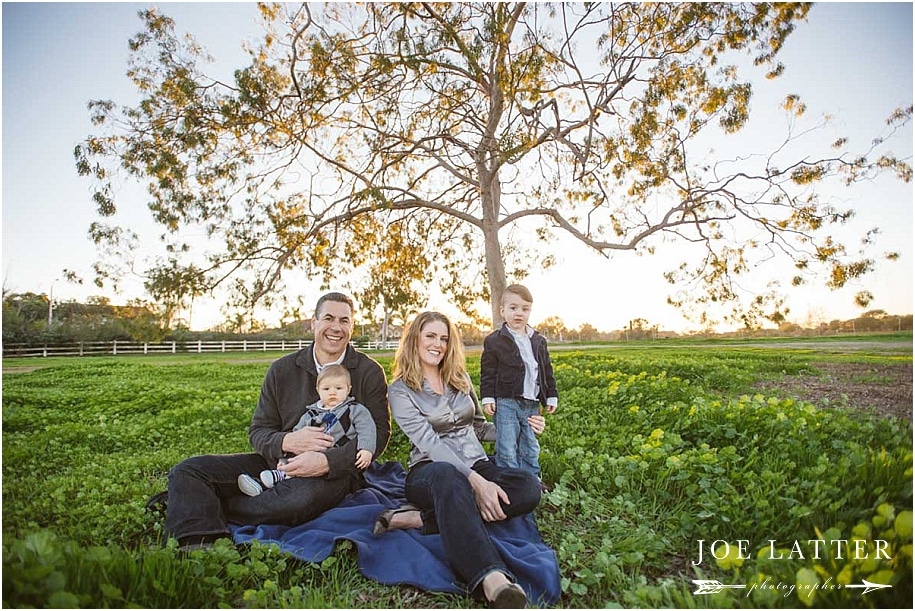 Beutiful family portraits taken in Huntington Beach by Long Beach wedding and portrait photographer, Joe Latter