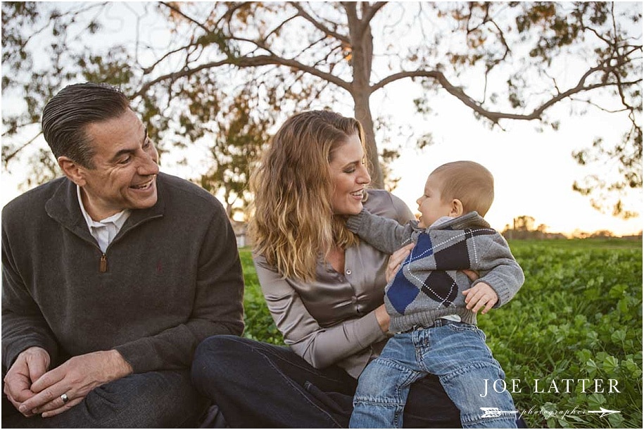 Beutiful family portraits taken in Huntington Beach by Long Beach wedding and portrait photographer, Joe Latter