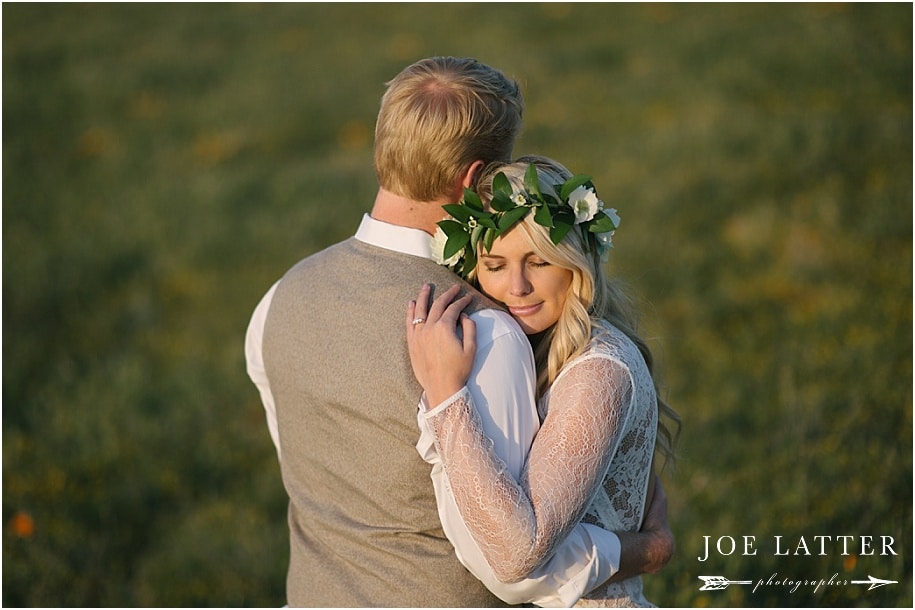 0005 Engagement photographer wedding pretty flowers