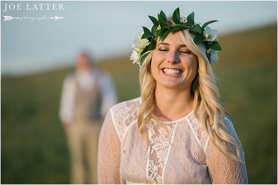 0010 Engagement photographer wedding pretty flowers