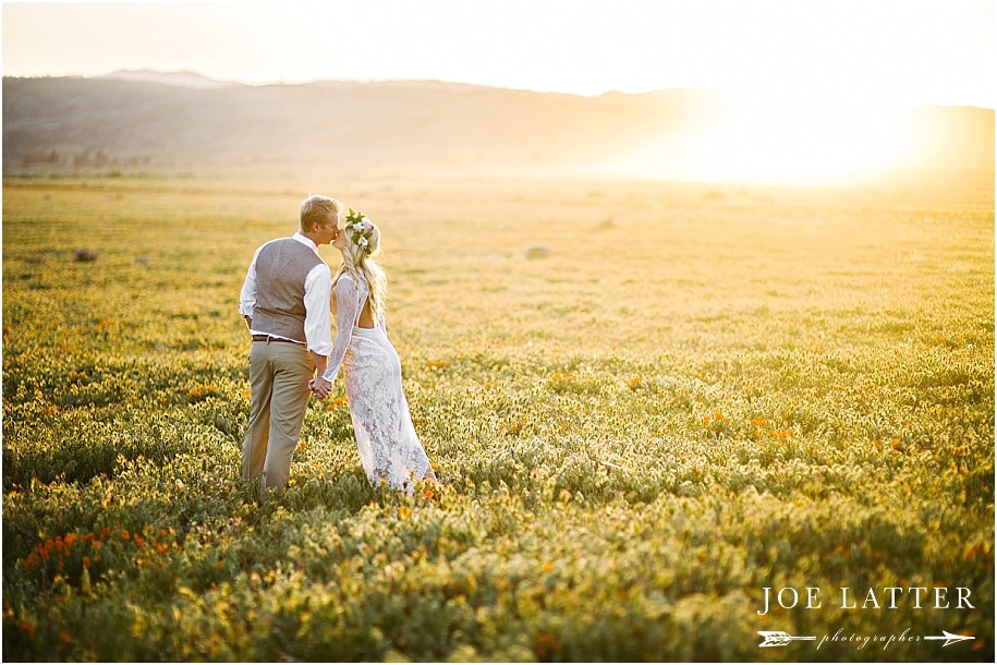 0016 Engagement photographer wedding pretty flowers