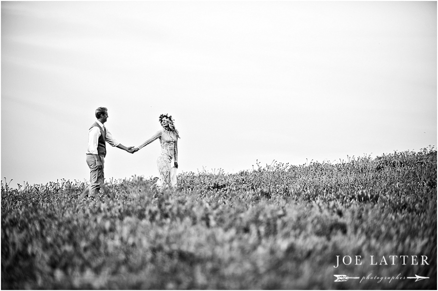 0024 Engagement photographer wedding pretty flowers