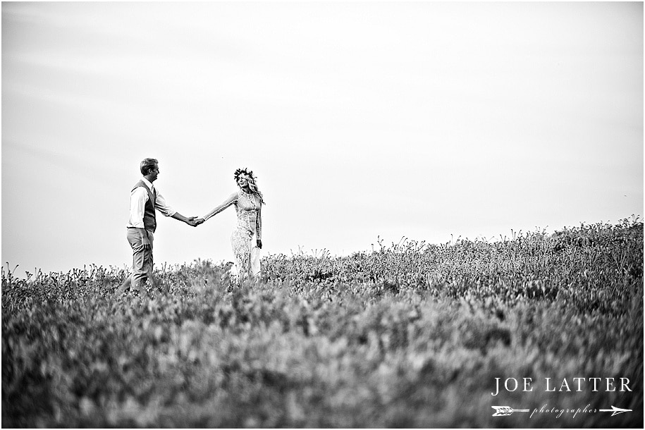 0024 Engagement photographer wedding pretty flowers