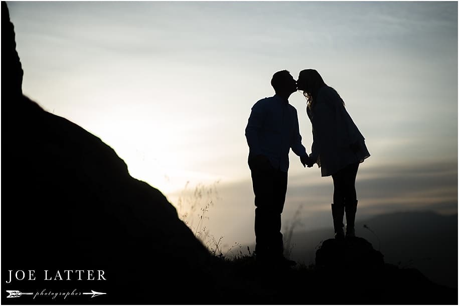 0046 Engagement photographer wedding pretty flowers